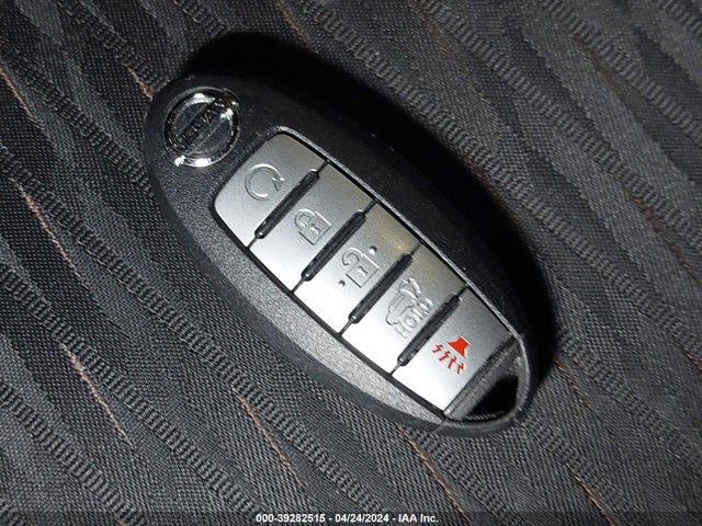 Nissan ROGUE SV 2018 5N1AT2MV6JC790994 Image 11