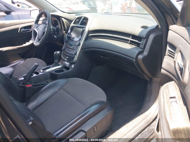 Chevrolet MALIBU 1LT 2015 1G11C5SL0FF212265 Image 5