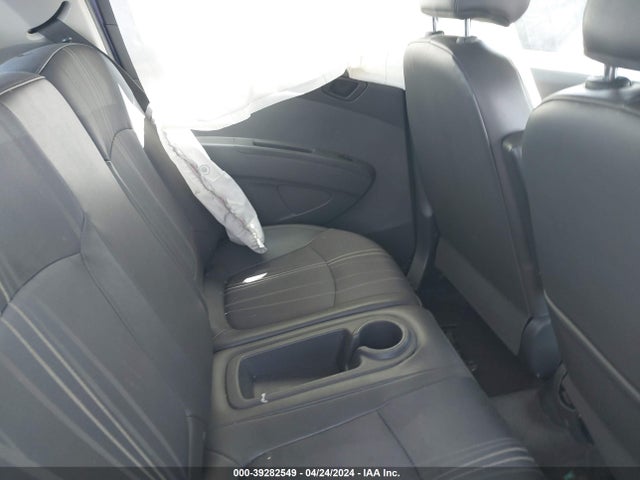 Chevrolet Spark 1lt Auto 2014 KL8CD6S98EC467858 Image 8