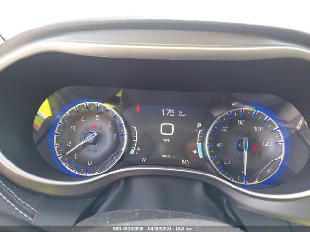 2C4RC1BG8NR220370 Chrysler Pacifica Touring L