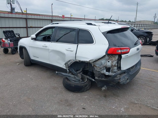 Jeep Cherokee Latitude 2015 1C4PJLCB4FW669193 Image 3