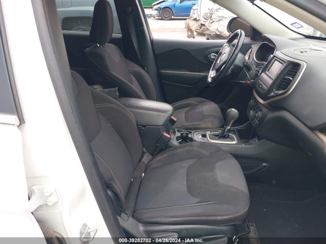 Jeep Cherokee Latitude 2015 1C4PJLCB4FW669193 Image 5