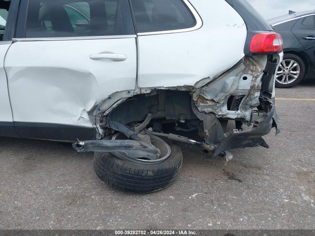 Jeep Cherokee Latitude 2015 1C4PJLCB4FW669193 Image 6