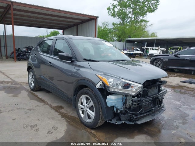 39282704 :رقم المزاد ، 3N1CP5BV4LL550651 vin ، 2020 Nissan Kicks S Xtronic Cvt مزاد بيع