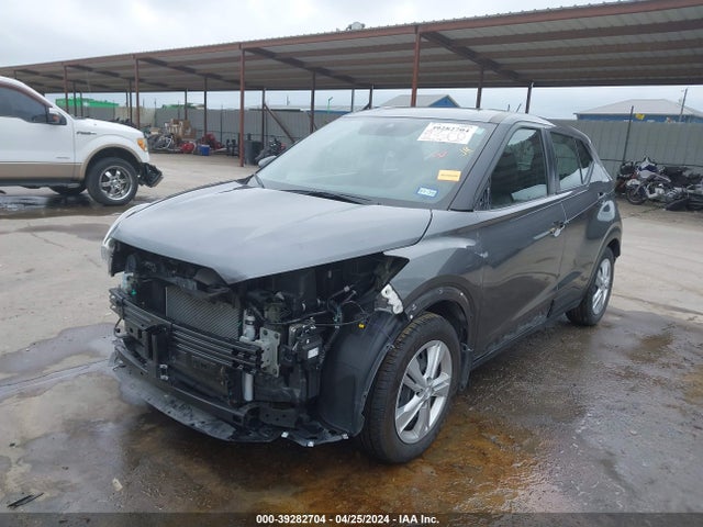 39282704 :رقم المزاد ، 3N1CP5BV4LL550651 vin ، 2020 Nissan Kicks S Xtronic Cvt مزاد بيع
