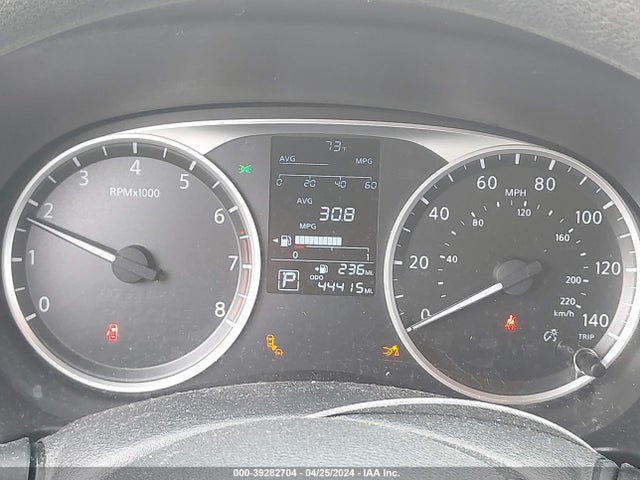 39282704 :رقم المزاد ، 3N1CP5BV4LL550651 vin ، 2020 Nissan Kicks S Xtronic Cvt مزاد بيع