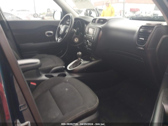 KIA SOUL + 2017 KNDJP3A55H7424482 Image 5
