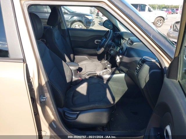 KIA SOUL + 2014 KNDJP3A51E7036399 Image 5