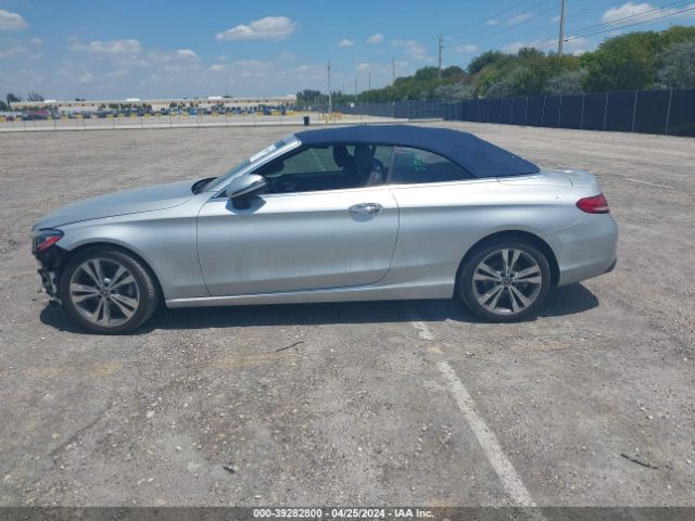 WDDWK8DBXKF779038 Mercedes-Benz C 300