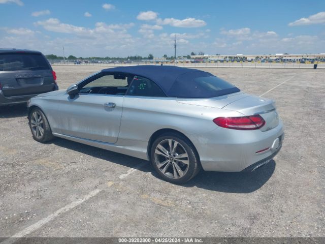 WDDWK8DBXKF779038 Mercedes-Benz C 300