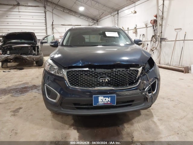 KIA Sorento 3.3l Lx 2018 5XYPGDA50JG352146 Image 12