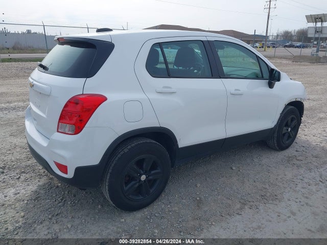 Chevrolet TRAX LS 2017 KL7CJNSB3HB177158 Image 4