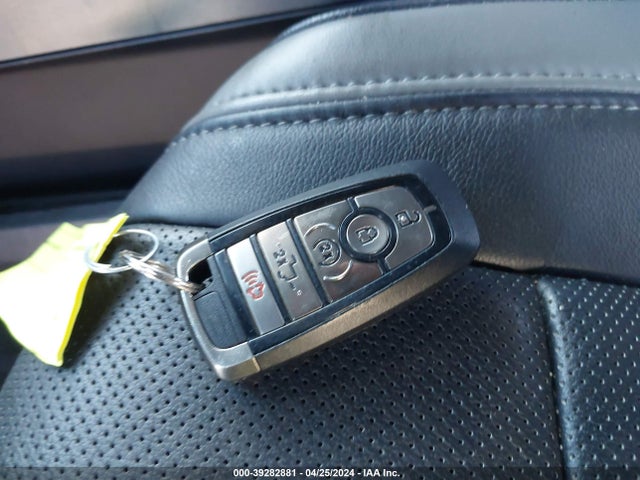 Ford F-150 Raptor 2018 1FTFW1RG3JFC38132 Image 11