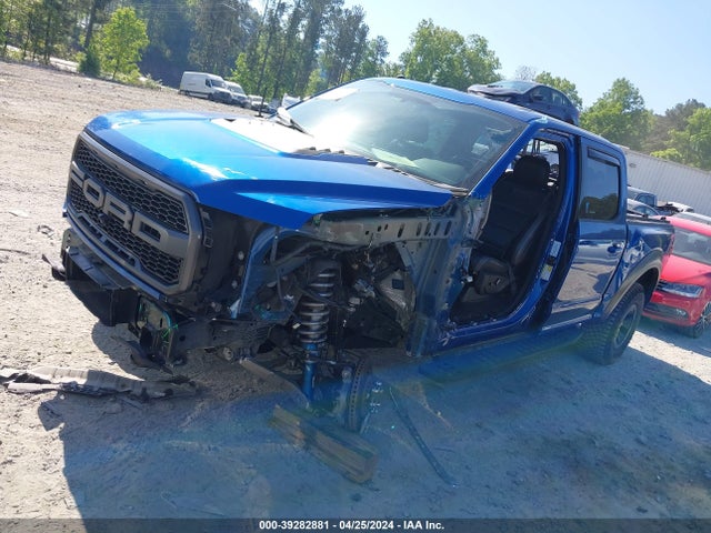 Ford F-150 Raptor 2018 1FTFW1RG3JFC38132 Image 2