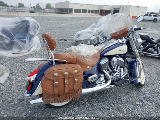 2017 INDIAN MOTORCYCLE CO. CHIEF 56KCCVAA2H3351439 Photo 3