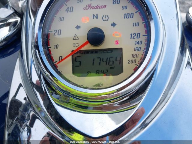 2017 INDIAN MOTORCYCLE CO. CHIEF 56KCCVAA2H3351439 Photo 6