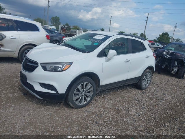 Buick Encore Preferred 2018 KL4CJESB8JB695690 Image 2