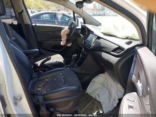 KL4CJESB8JB695690 Buick Encore Preferred