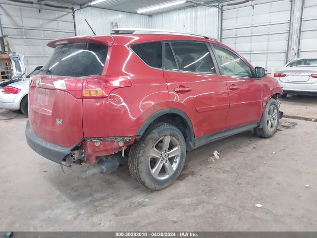 Toyota Rav4 Xle 2015 JTMRFREV5FD139475 Image 4
