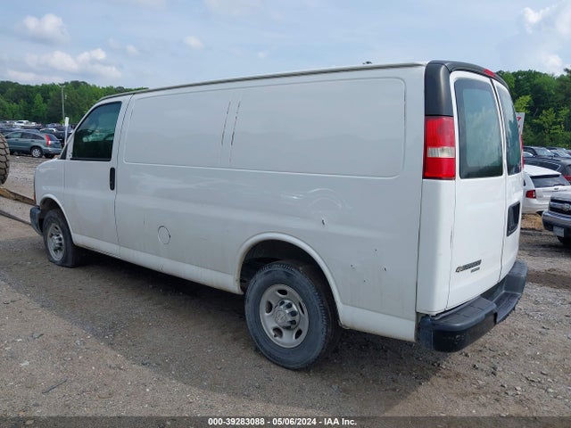 Chevrolet Express 2500 Work Van 2016 1GCWGAFF6G1119148 Image 3