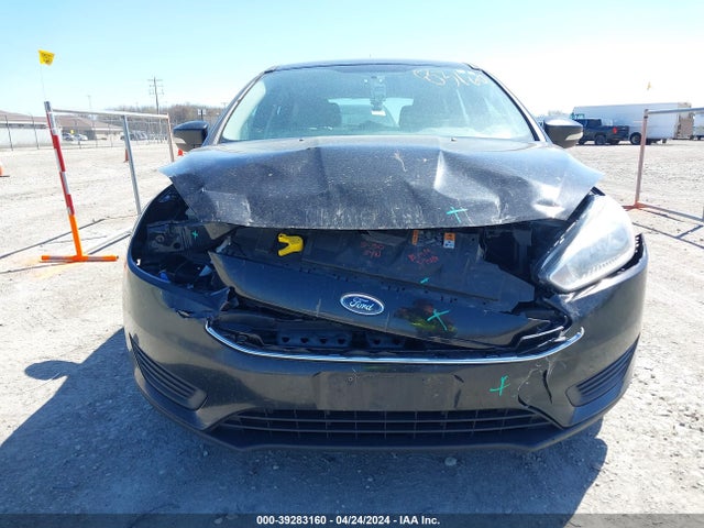 Ford FOCUS SE 2017 1FADP3K21HL224732 Image 6