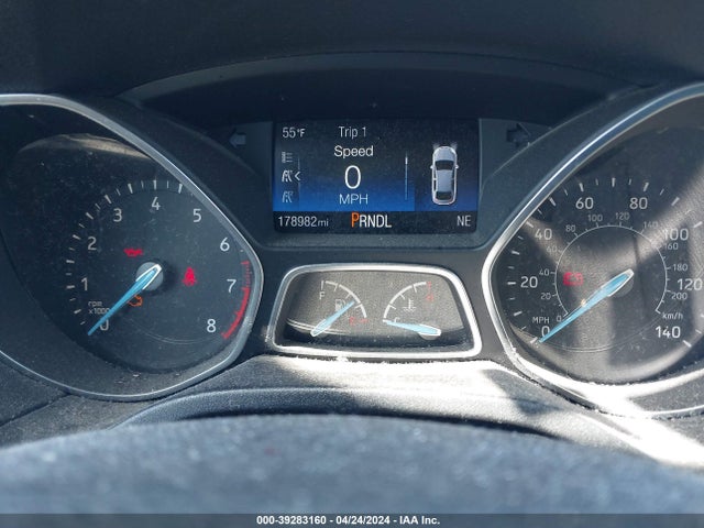 Ford FOCUS SE 2017 1FADP3K21HL224732 Image 7