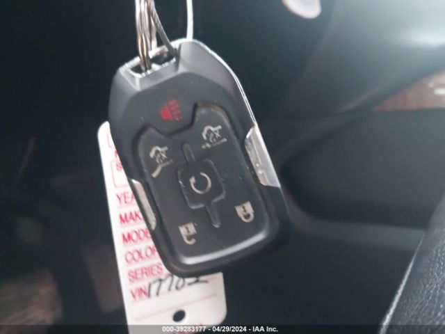 1GNSKKKCXFR717782 Chevrolet Suburban 1500 Ltz