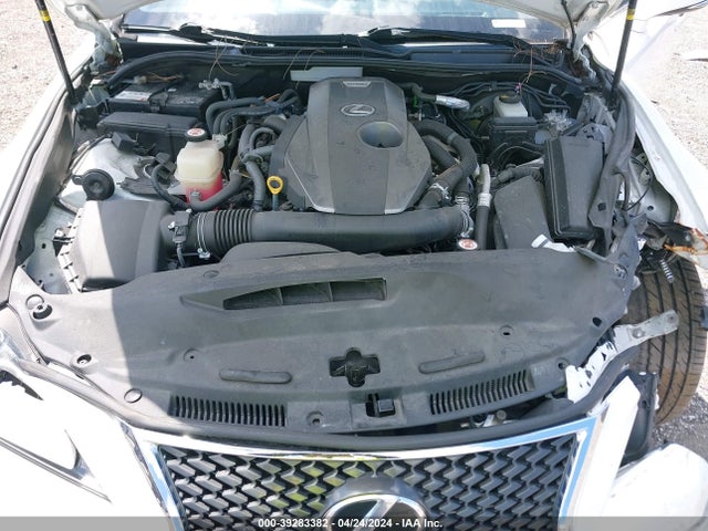 Lexus IS 200T 2016 JTHBA1D2XG5035812 Image 10