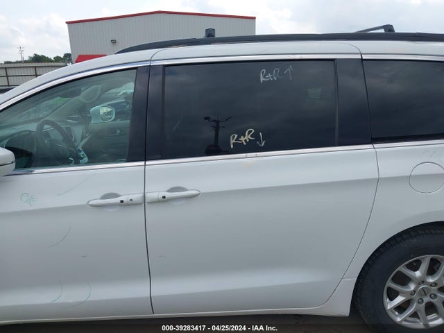 Chrysler Pacifica Touring L 2022 2C4RC1BG3NR117194 Image 14