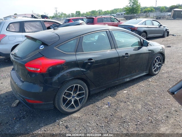 Ford FOCUS SE 2015 1FADP3K21FL360789 Image 4