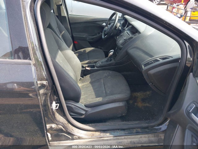 Ford FOCUS SE 2015 1FADP3K21FL360789 Image 5