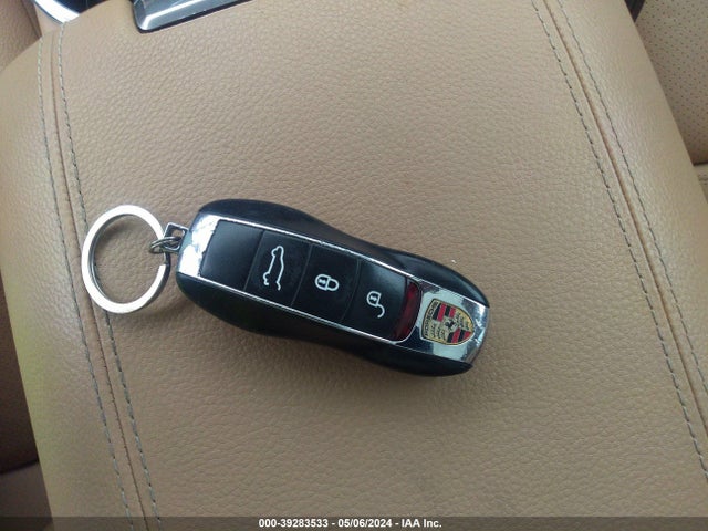 2013 PORSCHE CAYENNE WP1AA2A28DLA04734 Photo 10