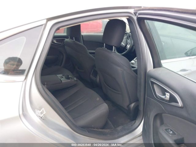 1C3CCCAB8GN129661 Chrysler 200 Limited