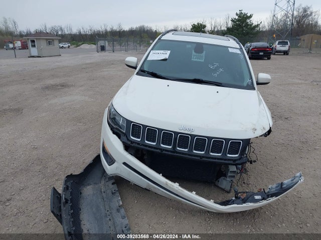 Jeep Compass Latitude 4x4 2018 3C4NJDBB7JT366812 Image 13