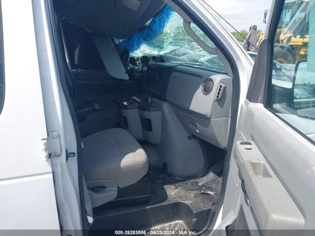 Ford E-250 Commercial 2014 1FTNE2EW6EDA31754 Image 5