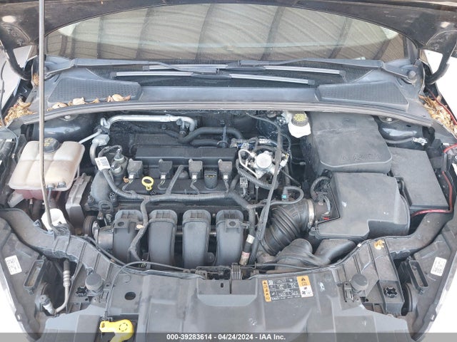 Ford FOCUS SE 2018 1FADP3K21JL319605 Image 10