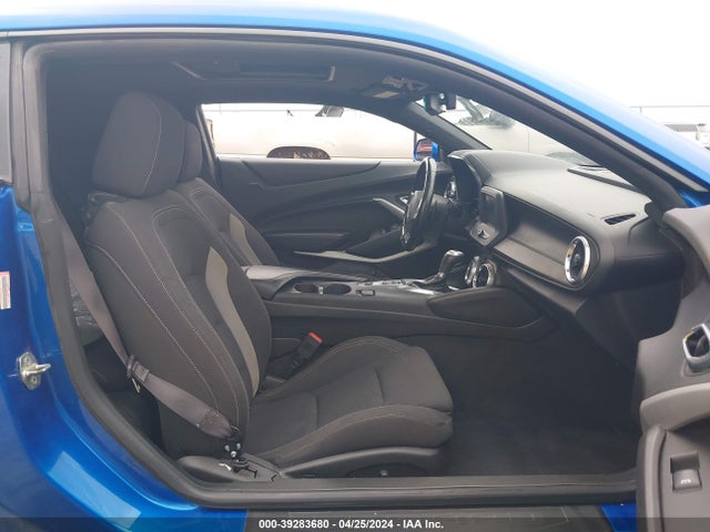 Chevrolet Camaro 1lt 2017 1G1FB1RS5H0168039 Image 5