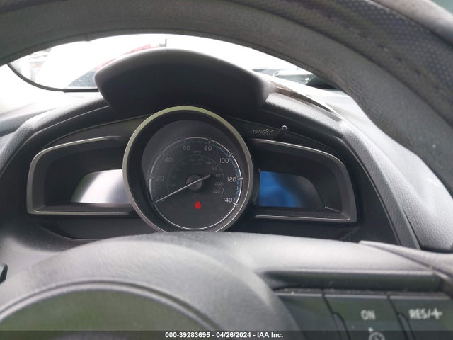 Toyota YARIS LE 2019 3MYDLBYV4KY505537 Image 7