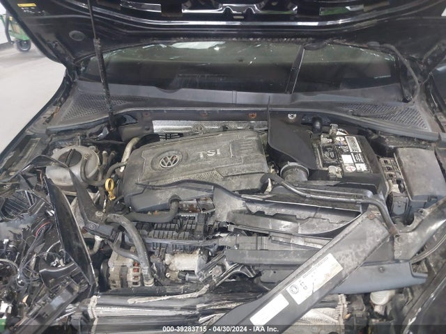 3VW117AUXFM033554 Volkswagen Golf Tsi S 4-door