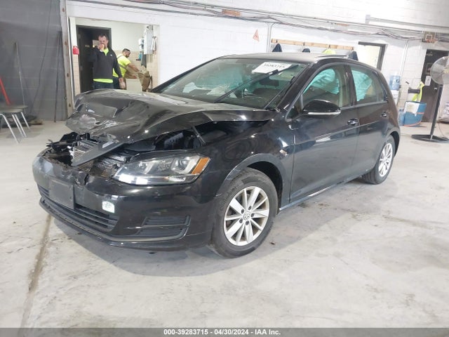 3VW117AUXFM033554 Volkswagen Golf Tsi S 4-door