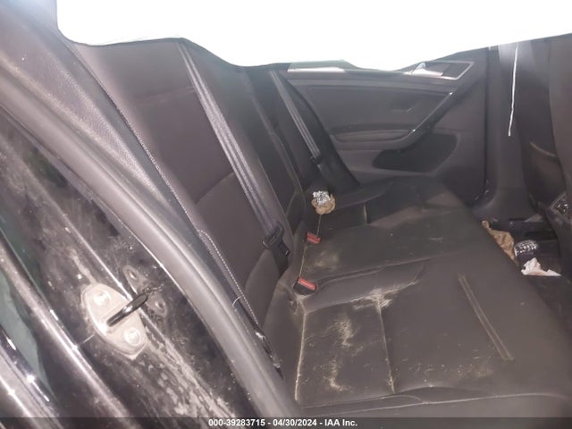 3VW117AUXFM033554 Volkswagen Golf Tsi S 4-door