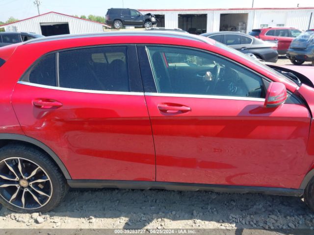 WDCTG4EB0FJ132666 Mercedes-Benz GLA 250