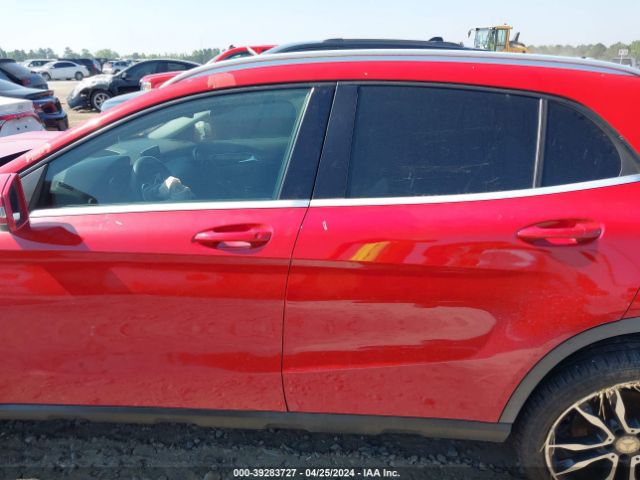 WDCTG4EB0FJ132666 Mercedes-Benz GLA 250