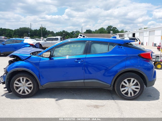 Toyota C-HR LE 2019 NMTKHMBX1KR070138 Image 15