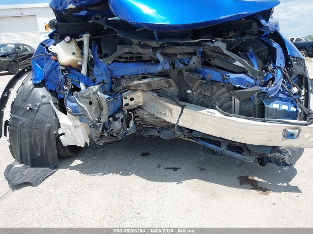 Toyota C-HR LE 2019 NMTKHMBX1KR070138 Image 22