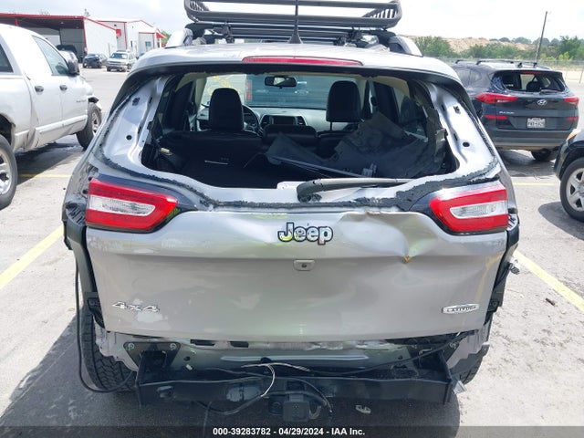 1C4PJMLX4JD501754 Jeep Cherokee Latitude Plus 4x4