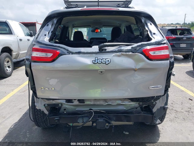 1C4PJMLX4JD501754 Jeep Cherokee Latitude Plus 4x4