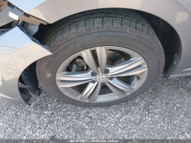 3VWC57BU2KM223824 Volkswagen Jetta 1.4t R-line/1.4t S/1.4t Se