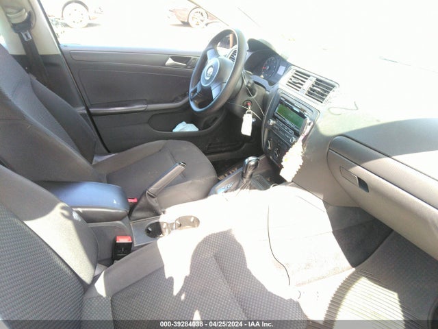 Volkswagen Jetta 2.0l S 2014 3VW2K7AJXEM407540 Image 5