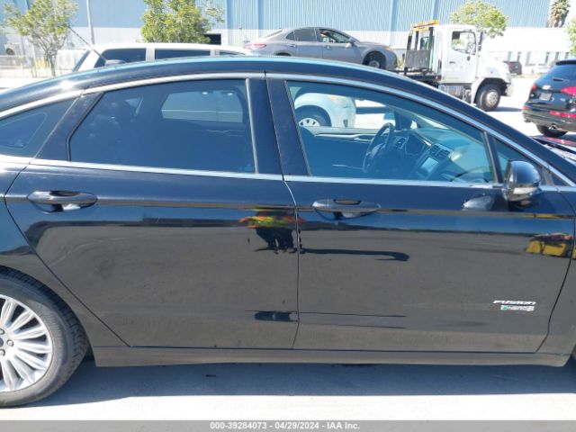 3FA6P0PU8GR304790 Ford Fusion Energi Se Luxury
